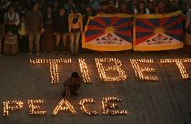 Nepal'de yaşayan Tibetliler, Çin Büyükelçiliği önünde barışçıl gösterisi düzenlerken (arşiv)