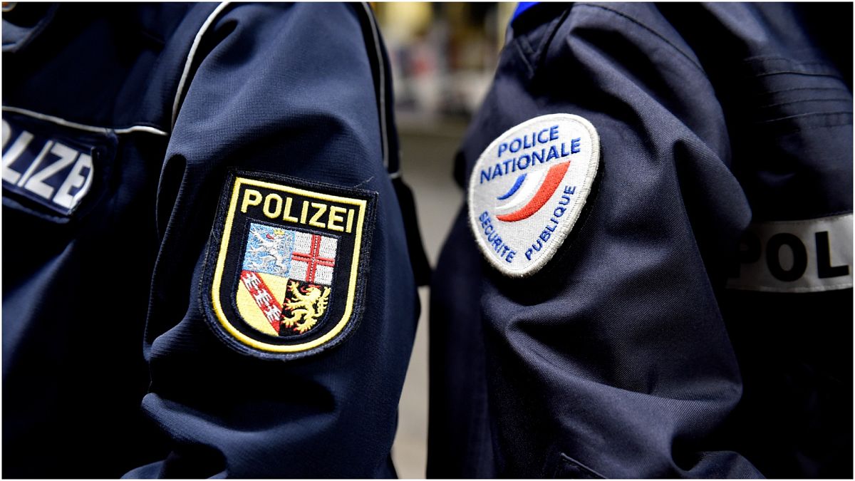 مقتل رجال شرطة فرنسيين على يد مختل عقلي