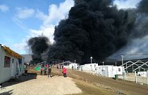 آتش‌سوزی گسترده در اردوگاه پناهجویان در حاشیه شهر بیهاچ بوسنی