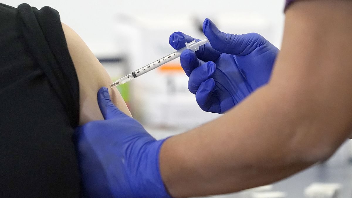 Vaccination à l'hôpital de Saint Anthony dans l'Illinois (États-Unis), le 23 décembre. 