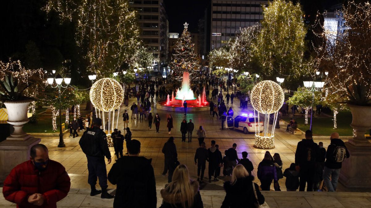 Natale in Grecia fra restrizioni e crisi economica