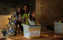 Les Centrafricains élisent leur président en pleine guerre civile