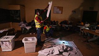 Le Niger en plein décompte après le scrutin de dimanche