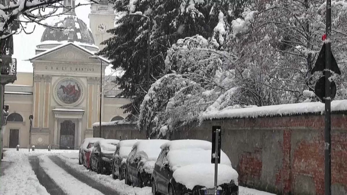Италию накрыло снегом