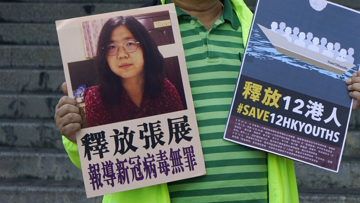 ООН требует от Пекина освободить блогера Чжань Чжань 