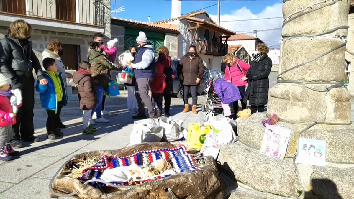 Muñotello celebra la Navidad con las nuevas familias sin hogar que han llegado de Madrid