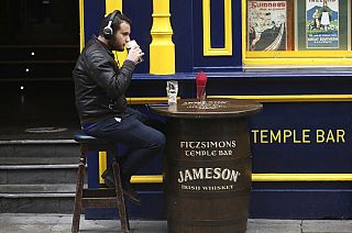 The new lockdown aims to stem the spread of the new COVID-19 variant