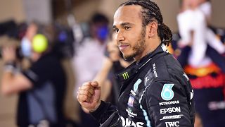 F1's Lewis Hamilton signs 1-year deal to stay at Mercedes