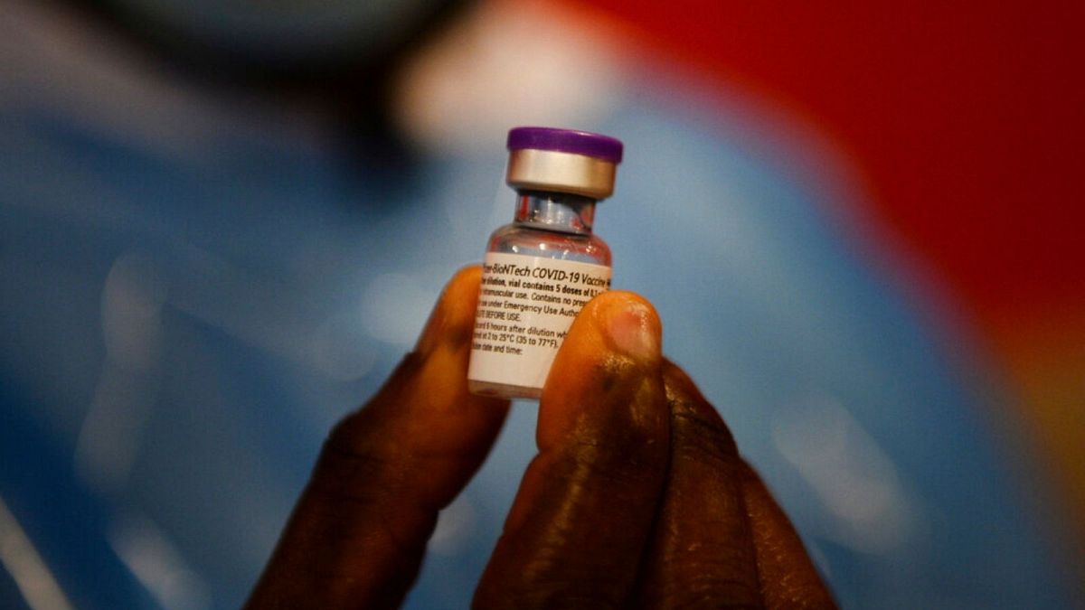 تزریق واکسن «فایزر» و «بیون تک» در بلژیک