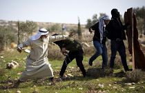 Палестинцы протестуют против строительства еврейских поселений