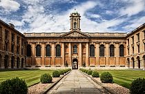 İngiltere'deki Oxford Üniversitesi kampüsü.
