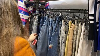 Ισπανία: Αύξηση στην αγορά ρούχων από δεύτερο χέρι λόγω του κορονοϊού