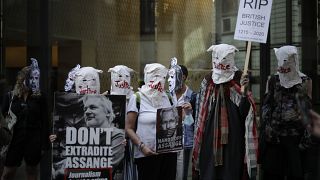 Manifestation de soutien à Julian Assange devant la cour de l'Old Bailey, à Londres, le 14 septembre 2020