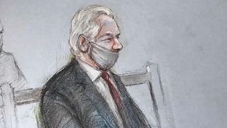 Tras negar su extradición a EEUU, la Justicia británica estudia la puesta en libertad de Assange