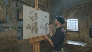 Пандемия и искусство: безработный художник учит рисовать онлайн