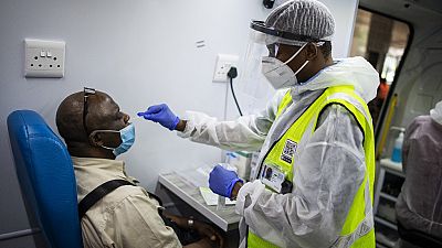 L'Afrique du Sud espère des vaccins pour février