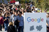 2018 yılında bazı Google çalışanlarının cinsel tacize uğradığını açıklaması sonrası yapılan eylemlerden bir kare. /ABD Kaliforniya.