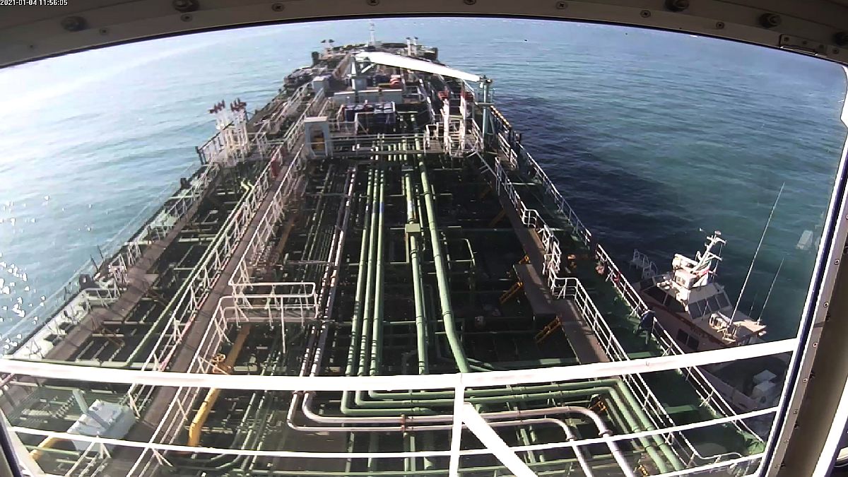 Basra Körfezi'nde İran'ın el koyduğu Güney Kore bandıralı petrol tankeri