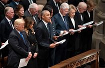 DonaldTrump, Barack Obama, y Bill Clinton durante el funeral en Washington de George H.W.Bush