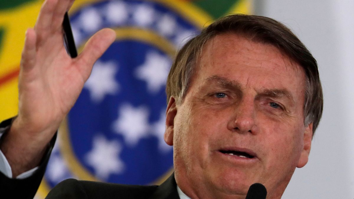 Presidente do Brasil continua ao lado do ainda homólogo dos Estados Unidos
