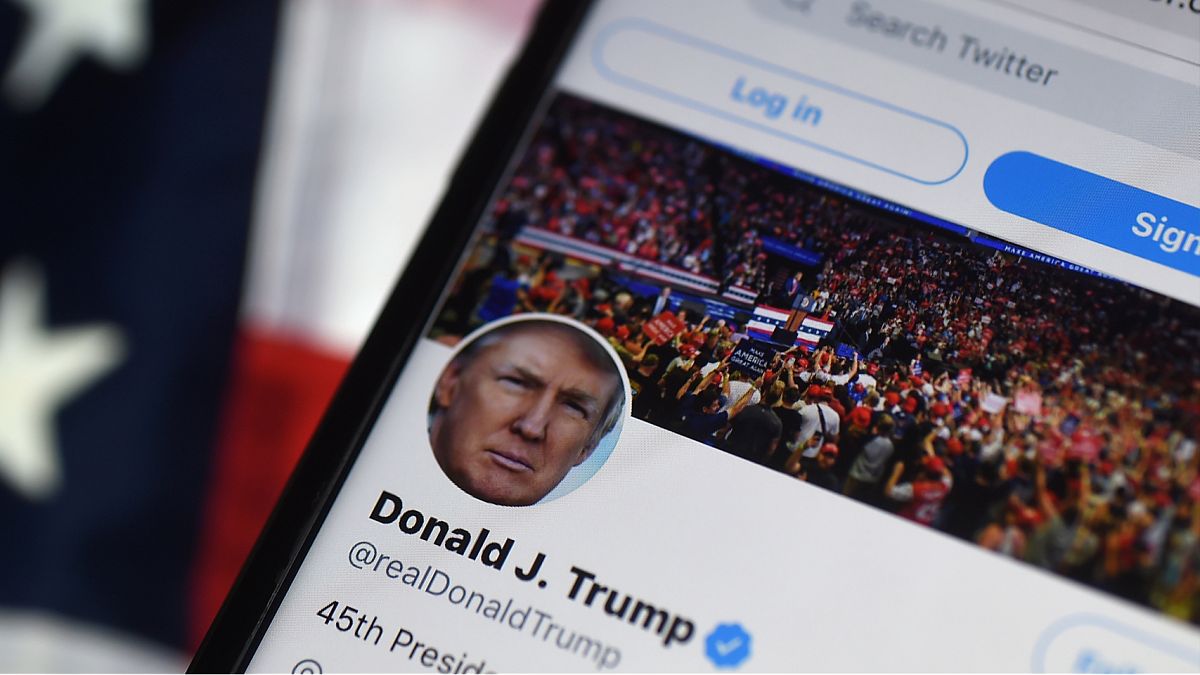 Twitter заблокировал аккаунт Трампа на постоянной основе