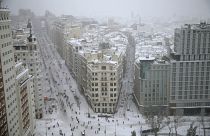 Снег парализовал Испанию