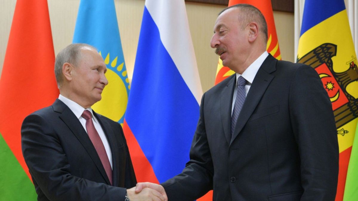 Rusya Devlet Başkanı Vladimir Putin ile Azerbaycan Cumhurbaşkanı İlham Aliyev