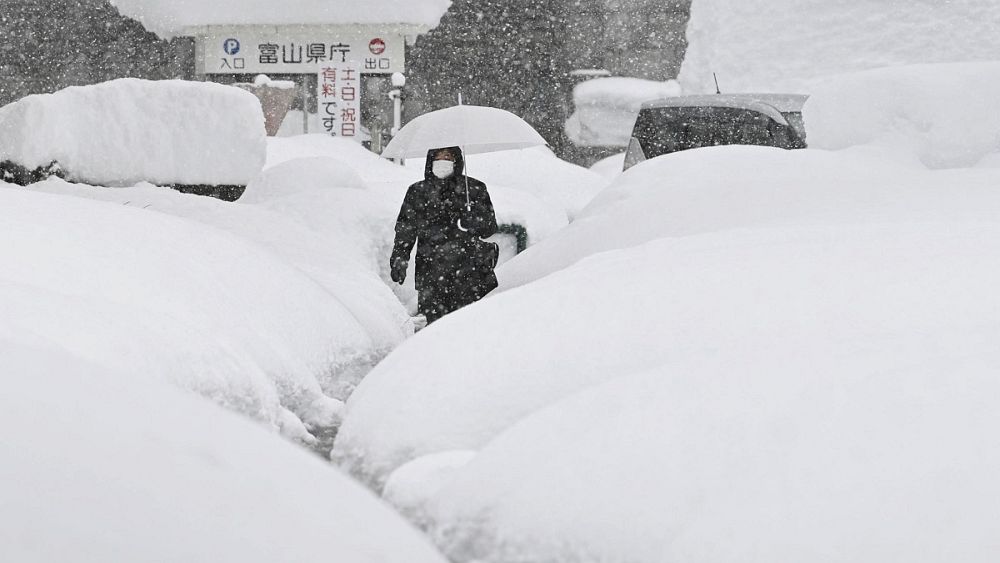 parts-of-japan-see-record-snowfall-as-military-brought-in