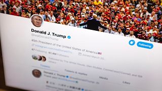 Twitter, Trump'ın hesabını kapattıktan sonra değer kaybetti