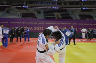 Krasniqi and Kim take the top honours on day one in Doha