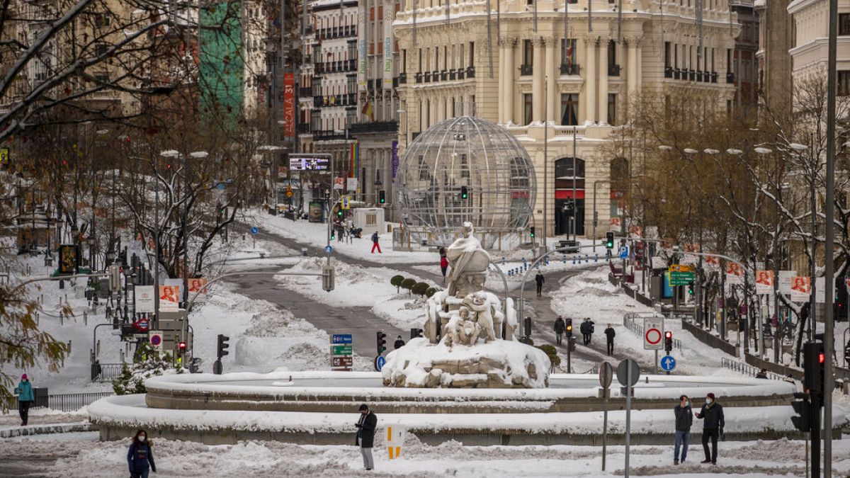 Испания пытается преодолеть последствия снежной бури 