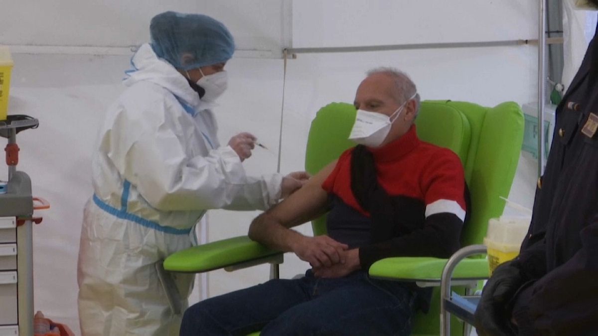 Medical staff in Rome receive Covid-19 vaccinations