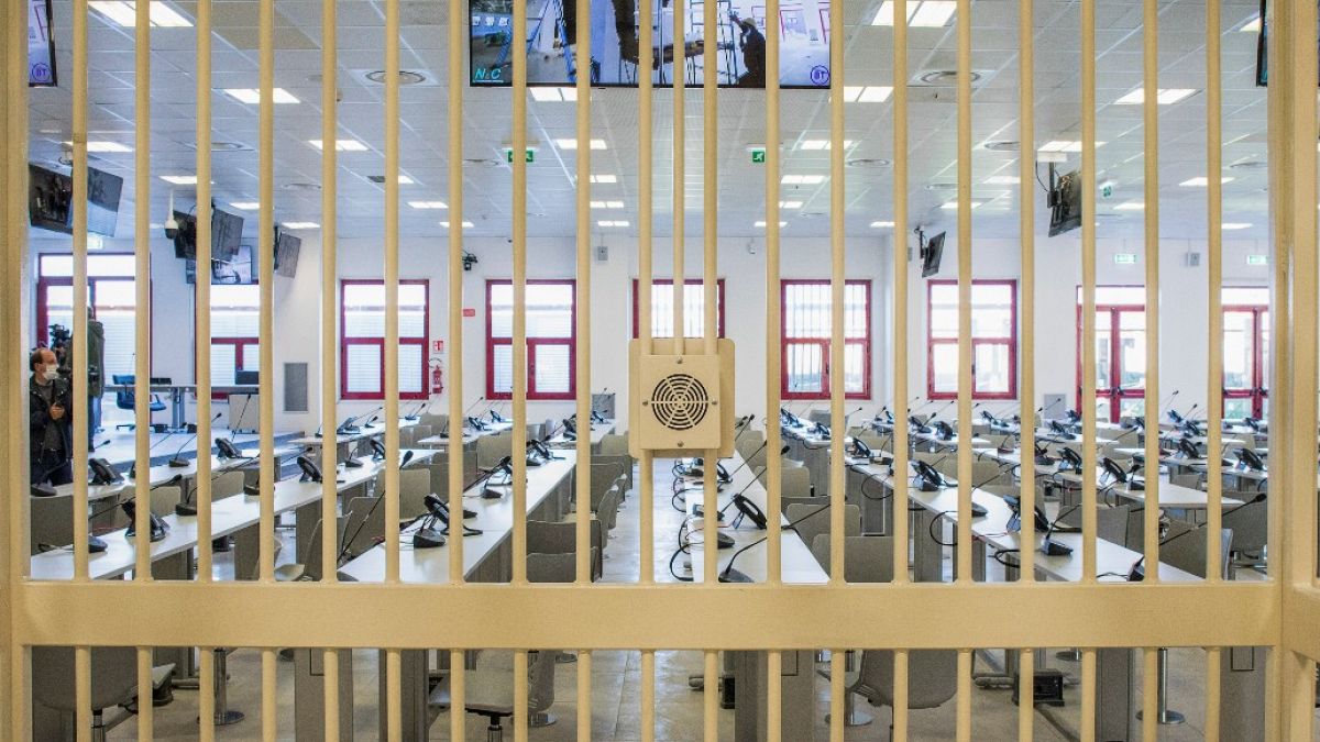 L'une des salles du tribunal spécial anti-mafia où doivent être enfermés les membres de la N'drangheta, à Lamezia Terme - Calabre -, le 15 décembre 2020