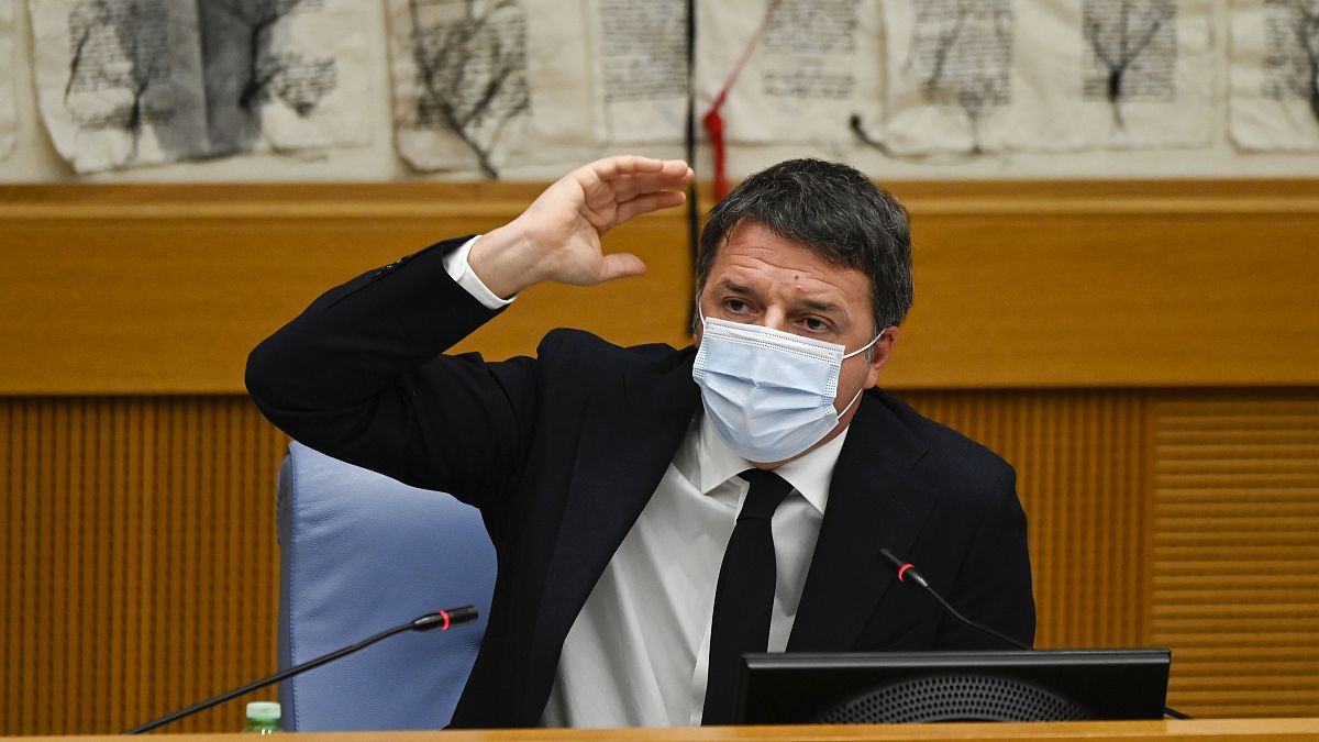 ماتئو رنتزی، سناتور و رهبر حزب« ایتالیا زنده باد»