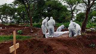 Zimbabwe issues directive on covid-19 burials