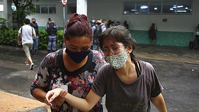 Familiar de vítima no hospital 28 de agosto, em Manaus