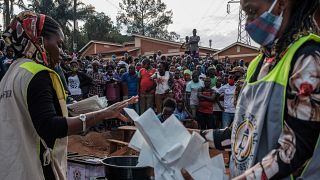 Les Ougandais dans l'attente des résultats de la présidentielle