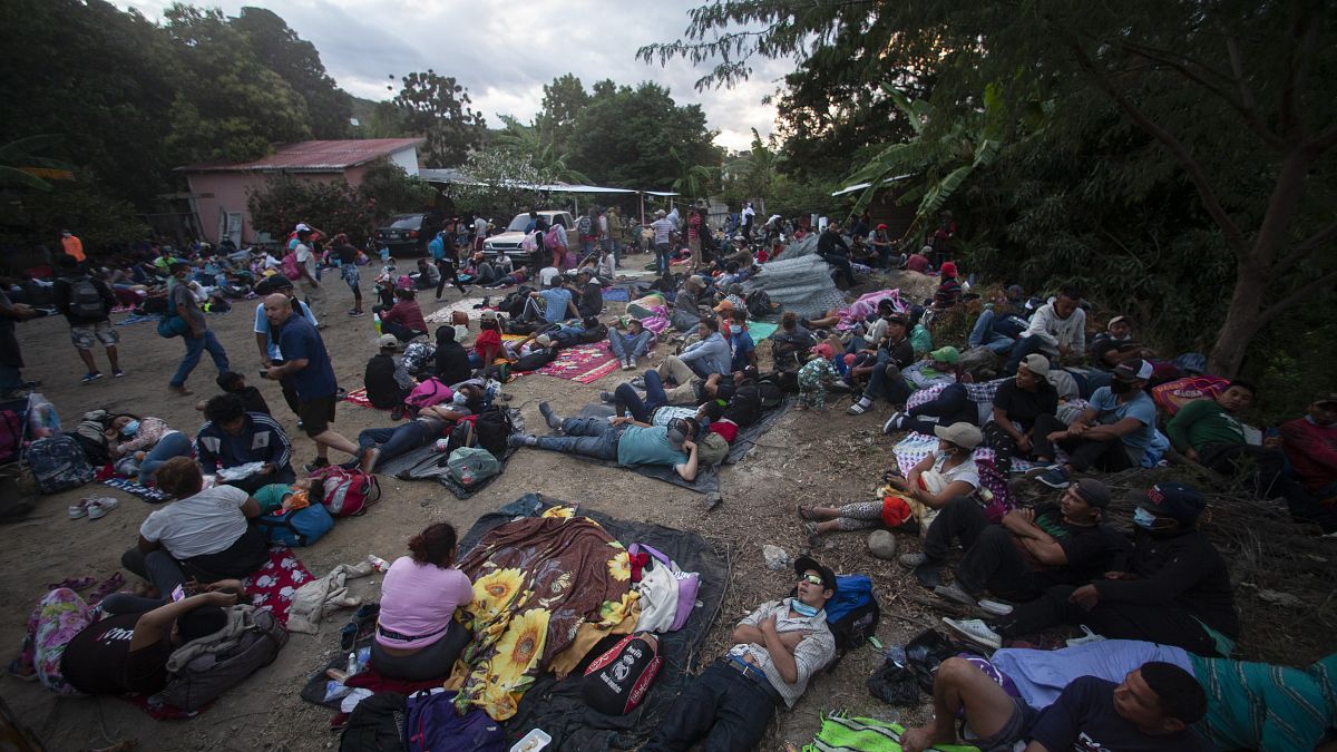 La caravana de hondureños reposa en Vado Hondo, Guatemala 16/1/2021