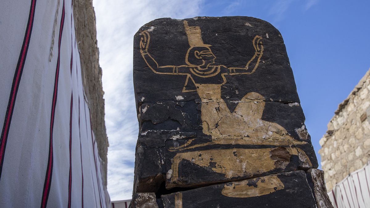 تابوت مصري قديم من بين الاكتشافات الأخيرة 