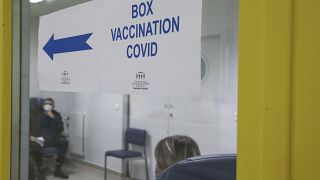 Vaccination anti-Covid-19 : les campagnes s'accélèrent en Europe