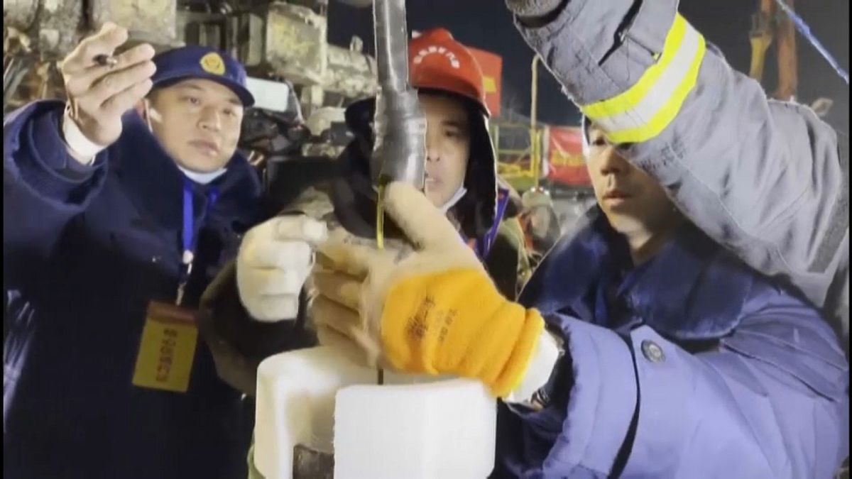 Κίνα: Γραπτό μήνυμα από τους εγκλωβισμένους εργάτες σε χρυσωρυχείο