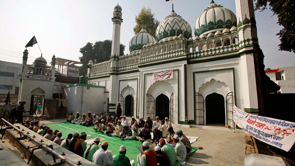 قرآن خوانی مسلمانان هندی در سالگرد تخریب مسجد بابری