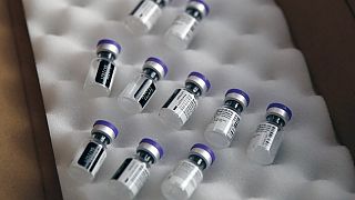 Fioles de vaccins Pfizer-BioNTech contre le Covid-19, Paris, 18 janvier 2021