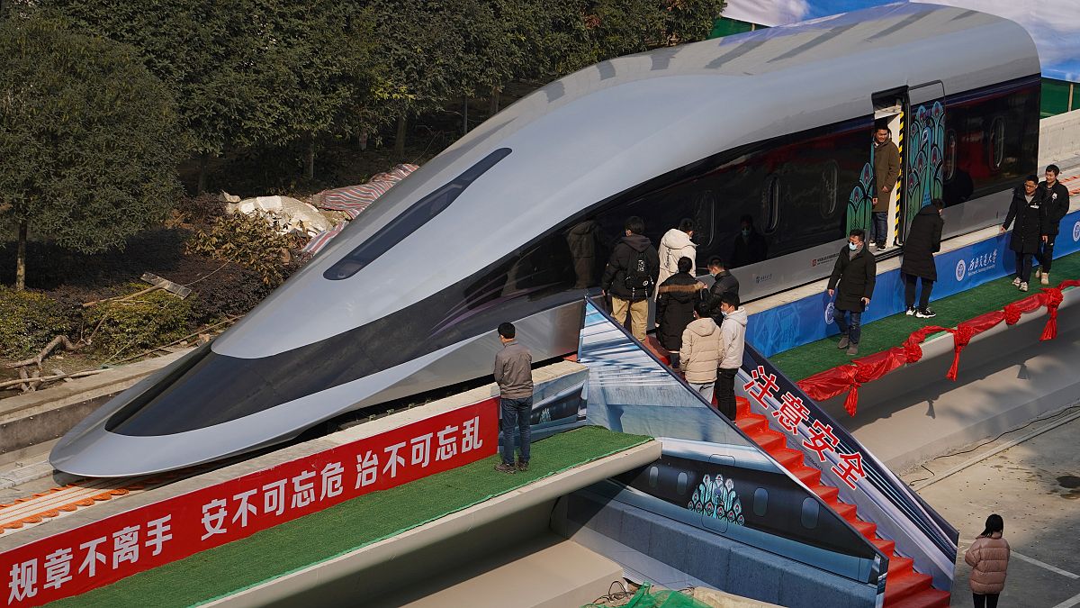 قطار ماجليف الصيني فائق السرعة