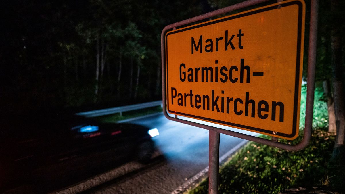 Garmisch-Partenkirchen helységnévtáblája 2020. szeptember 13-án