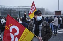 Protestas contra la farmacéutica Sanofi por su intención de despedir a 400 empleados