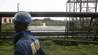 Gabon : les deux visages de la ville minière de Moanda