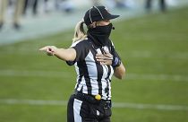 Sarah Thomas vai ser a primeira mulher a arbitrar na Super Bowl