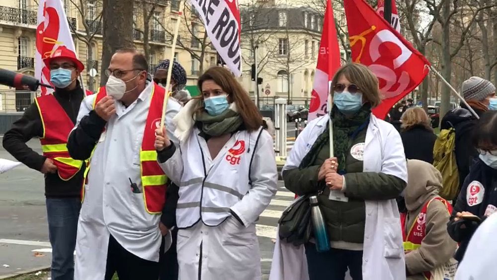 france-hospital-workers-demand-more-resources-to-fight-covid-19