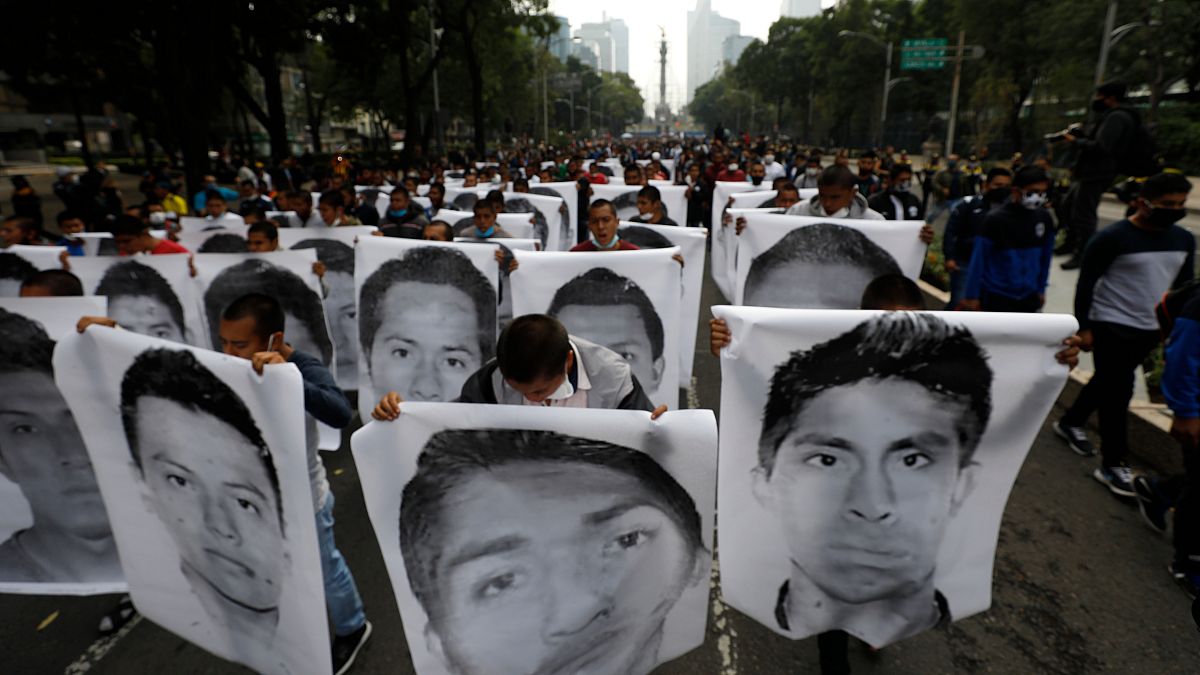 Meksika'da kaybolan 43 öğrenci için eylem / Arşiv